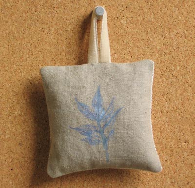 etsy : jewelweeds : lavender blend satchet